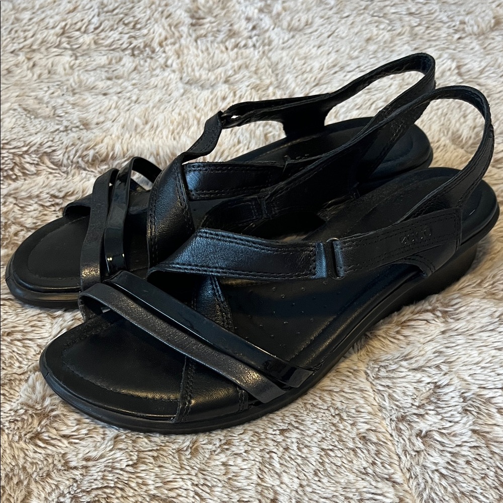Ecco Black Women's Sandals